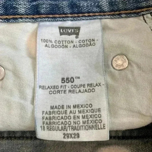 Levi’s relaxed fit 550 polka dot high rise shorts in size 29 - Picture 6 of 6